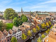 Persoonlijke hulp bij het kopen, verkopen en taxeren.
