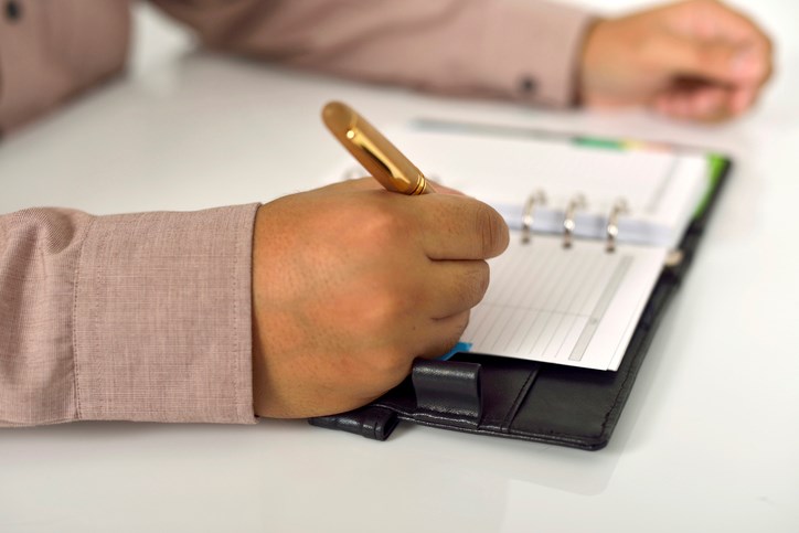 Vragen of vrijblijvend een afspraak maken?