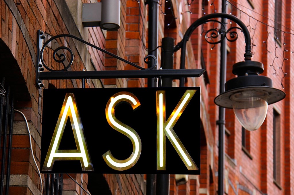 Enkele veel gestelde vragen van klanten aan een makelaar, samen met hun antwoorden: