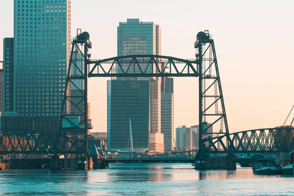 Succesvol verkopen in <span>Rotterdam</span>? Wij staan voor u klaar!