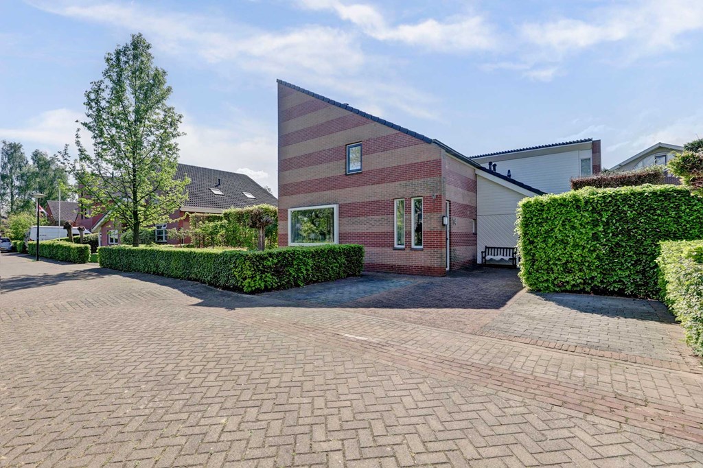 Verkocht: Theo van Doesburgstraat 14, Deventer