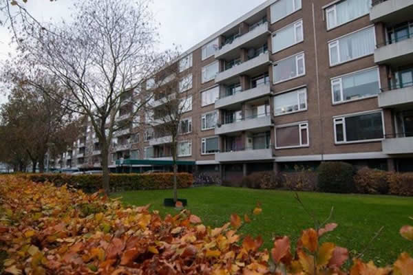 Burg. Caan van Necklaan 650 Leidschendam
