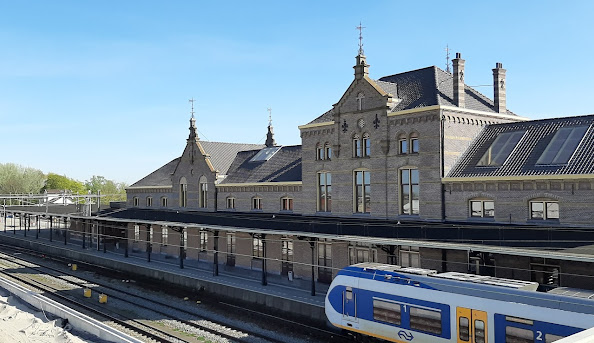 Taxateur in Geldermalsen - station Geldermalsen