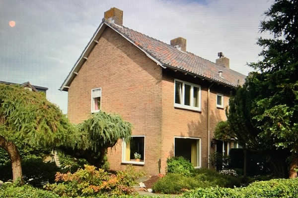 Postiljon 28 in Laren NH
