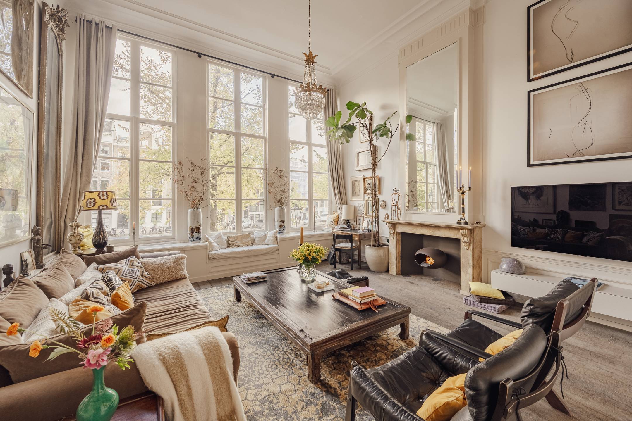 Neem contact op met Amstelland Makelaars in Amsterdam