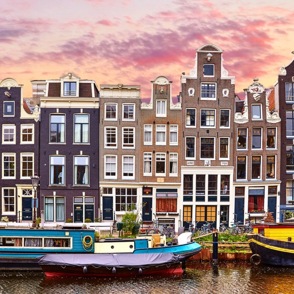 Een huis verkopen in Amsterdam met achterstallig onderhoud: waar moet je rekening mee houden?