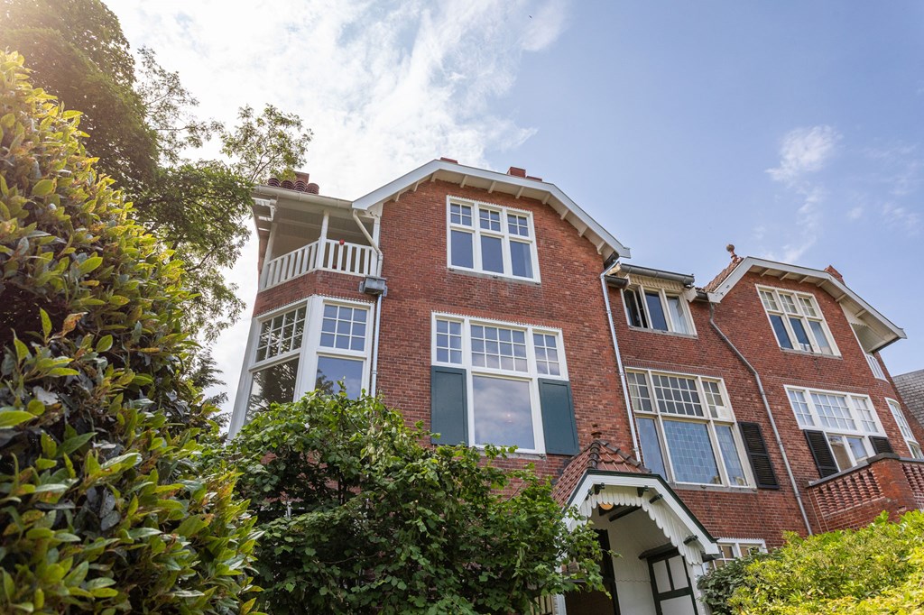 Van Lennepweg 42 A, Den Haag