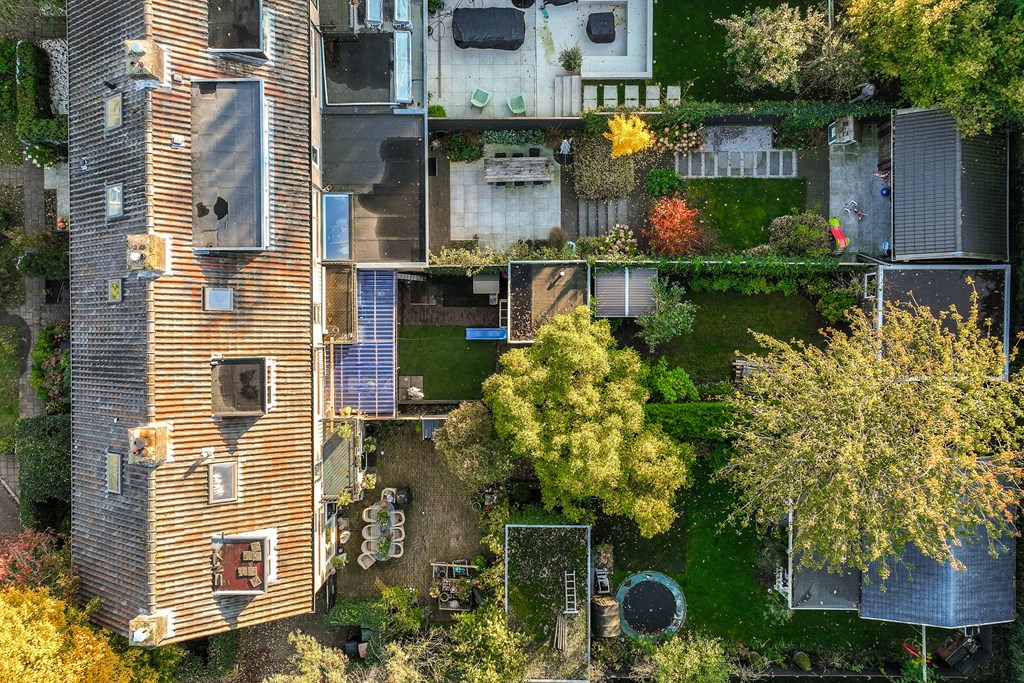 Selling a home with NEWCURB Real Estate Agents