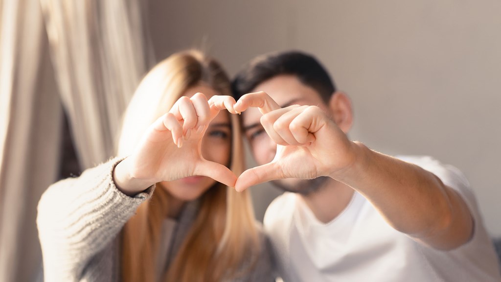 Waarom zetten makelaars vaker in op een lagere vraagprijs? En hoe zit het met overbieden? 
