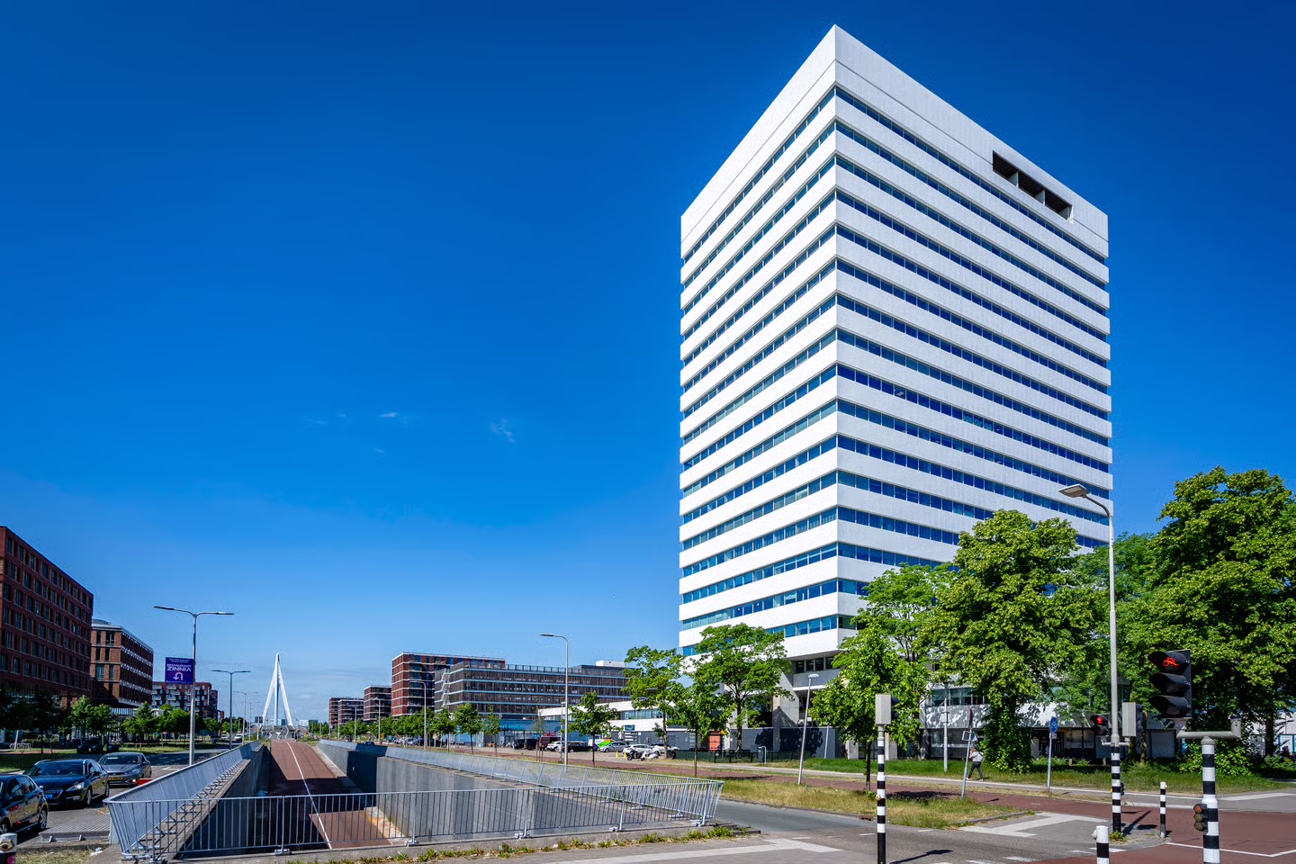 SeniorWeb huurt 485 m² kantoorruimte aan Churchilllaan 11 in Utrecht