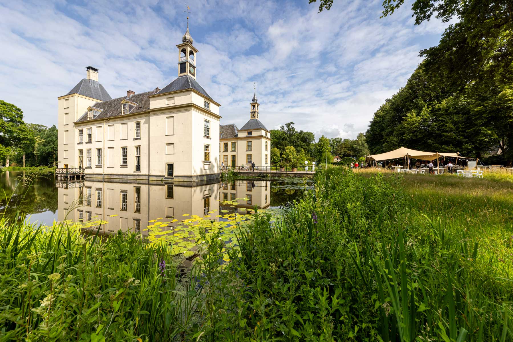 Onze makelaars kennen alle ins & outs van Warmond