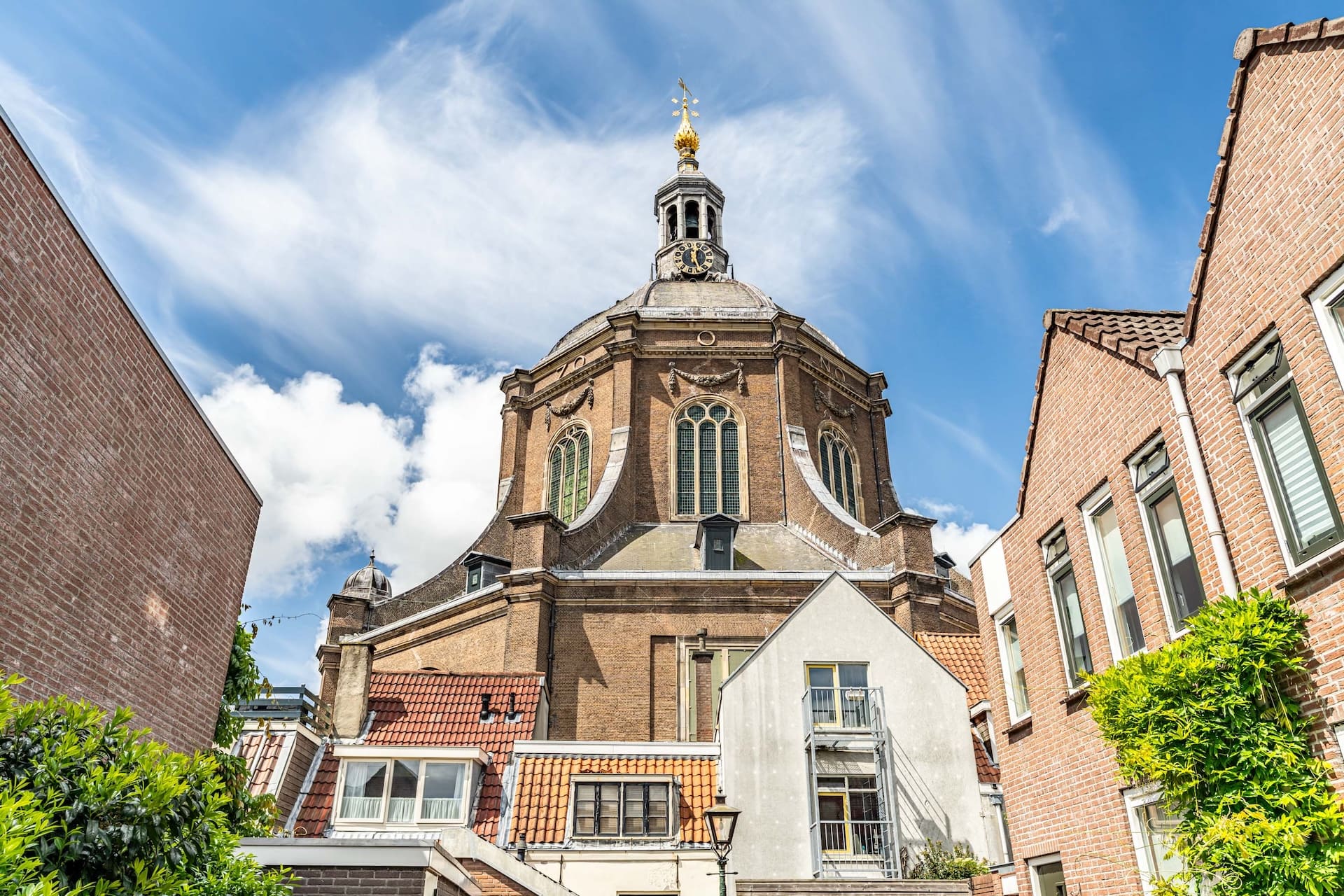 Welkom bij De Wekker Makelaardij