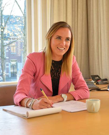 Anouk Hartgers